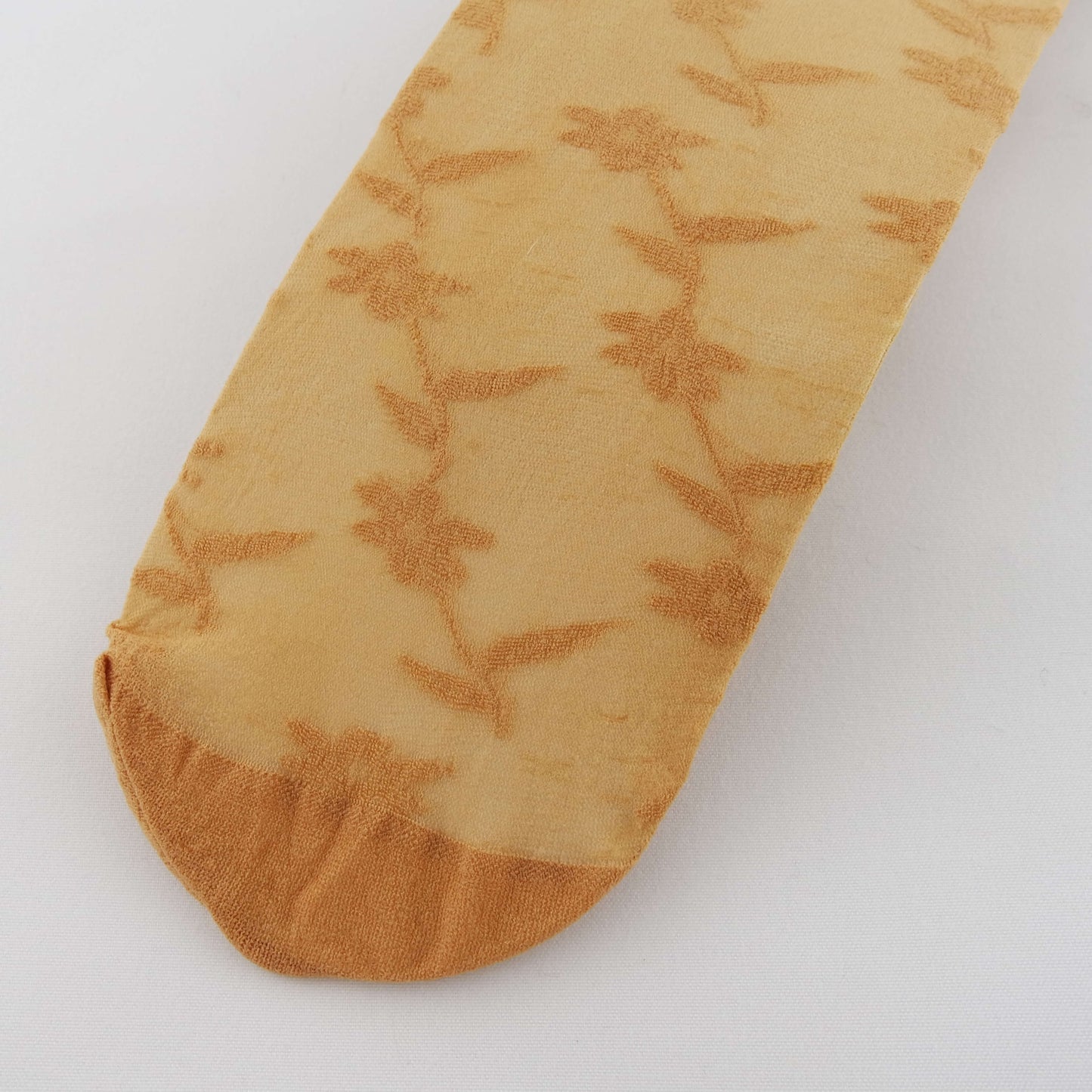 Women's Nude Over the Calf Sheer Socks