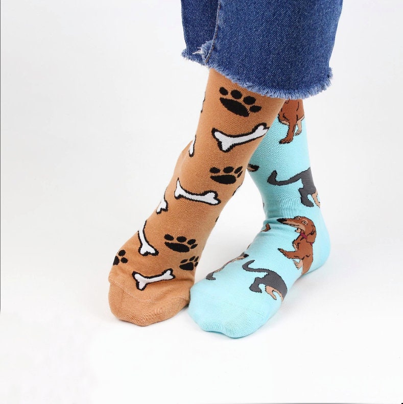 Hot Dog Dachshund Mismatched Socks, Funny Dog Socks, Mismatched Socks,  Dog Dad,Dog Mother Socks, Matched Couple Socks, Gift For Couple