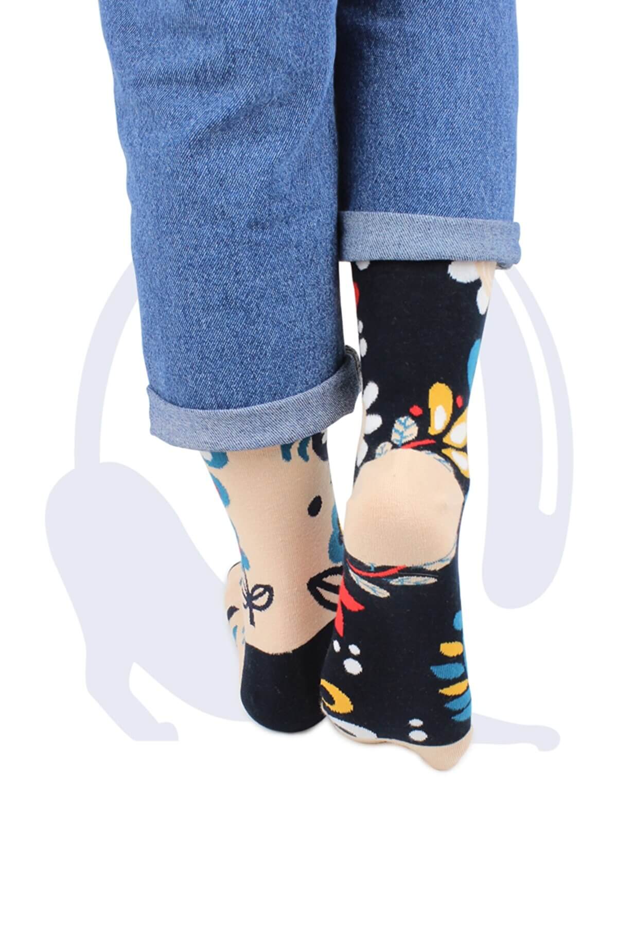 Unisex Floral, Roaster Mismatched Socks - Sockmate
