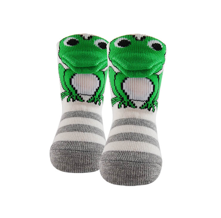 frog 3 newborn socks for newborn green color stripe sock