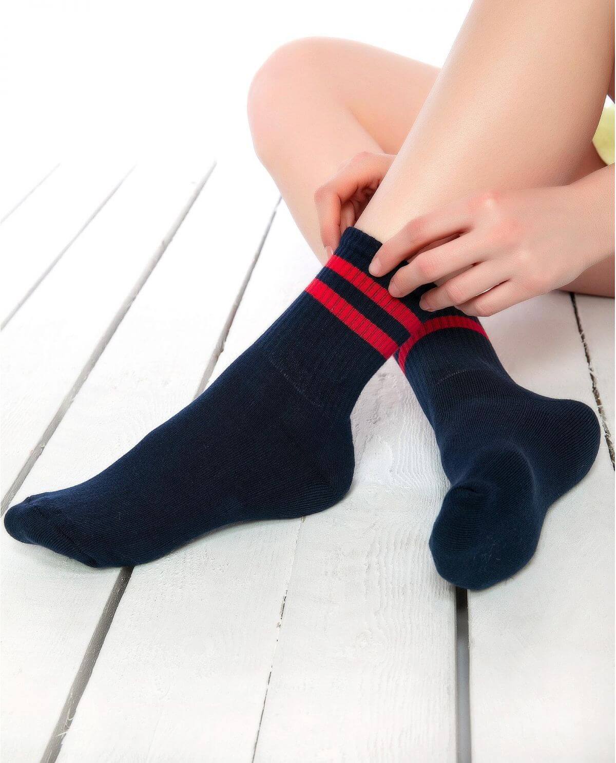 Women's Navy Color-Red Striped Cotton Socks