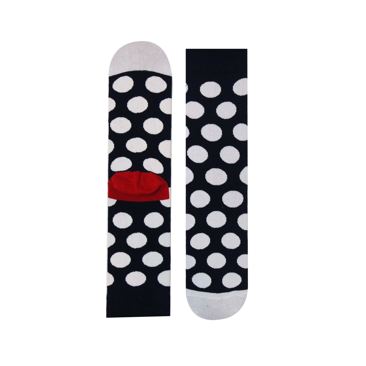 women's cotton socks with a playful polka dot pattern, combining style and comfort.