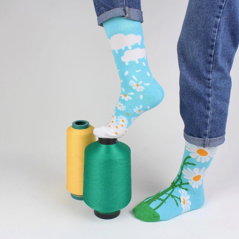 Daisy Mismatched Socks, Floral Socks, Flowers Mismatched Socks, Fresh Start, Matched Couple Socks, Positivity Socks, Good Mood Sock